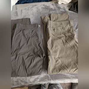 2 Pair Wrangler Cargo Pants 42x32